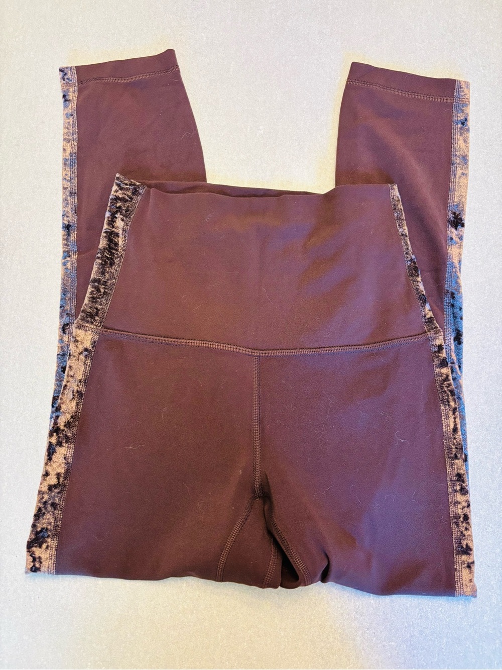 Lululemon Align Super High-Rise Crop *Crushed Velvet